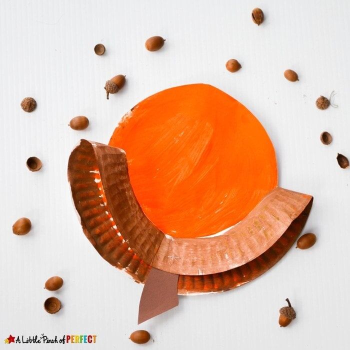 Paper Plate Acorn Craft