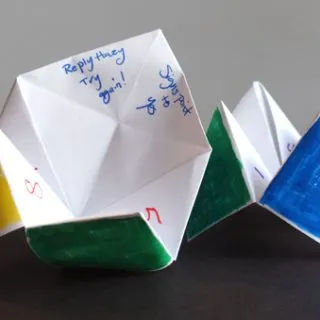 How to Fold a Paper Fortune Teller craft