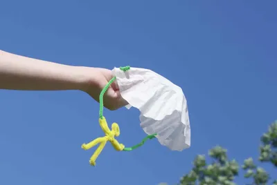 Pipe Cleaner Parachute People craft